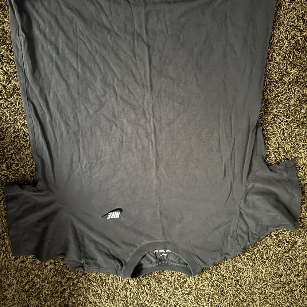 Nike Gray T-Shirt